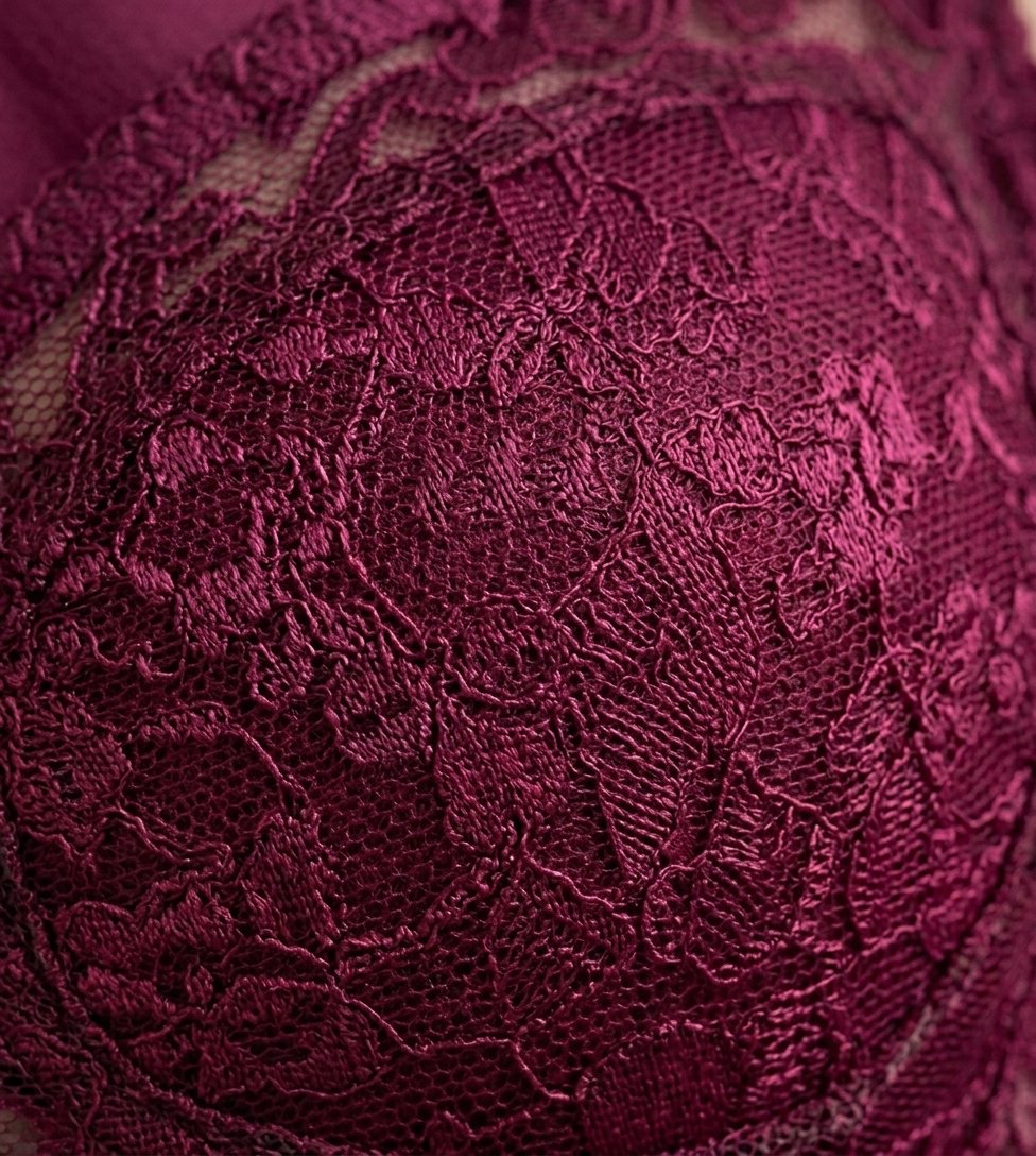 Women's Maroon Floral Lace Full Coverage Bra - Image 4